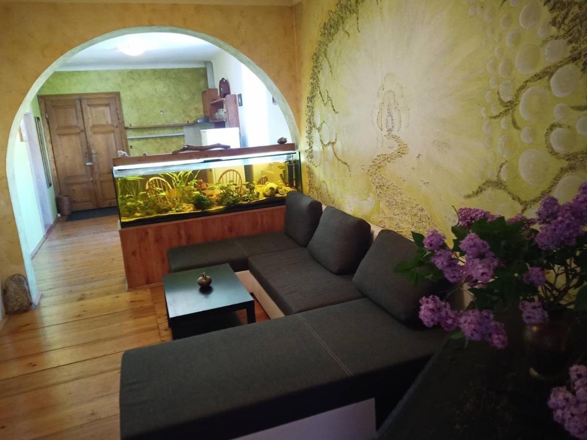 Hotel Penzion Avalon Valtice Extérieur photo